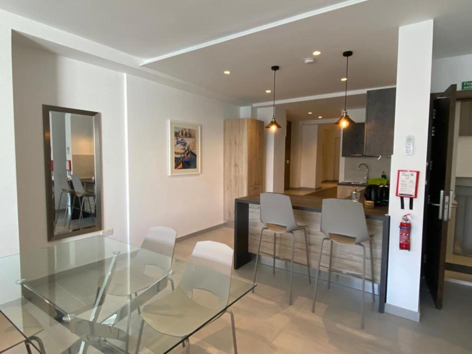 شقة 86 Spinola Bay سانت جوليان الغرفة الصورة